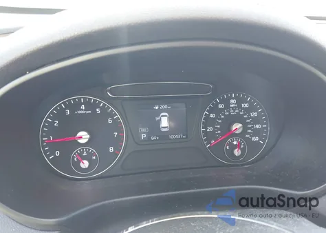 2019 Kia Sorento 2.4L Lx z USA, uszkodzony, nr VIN 5XYPG4A30KG562617